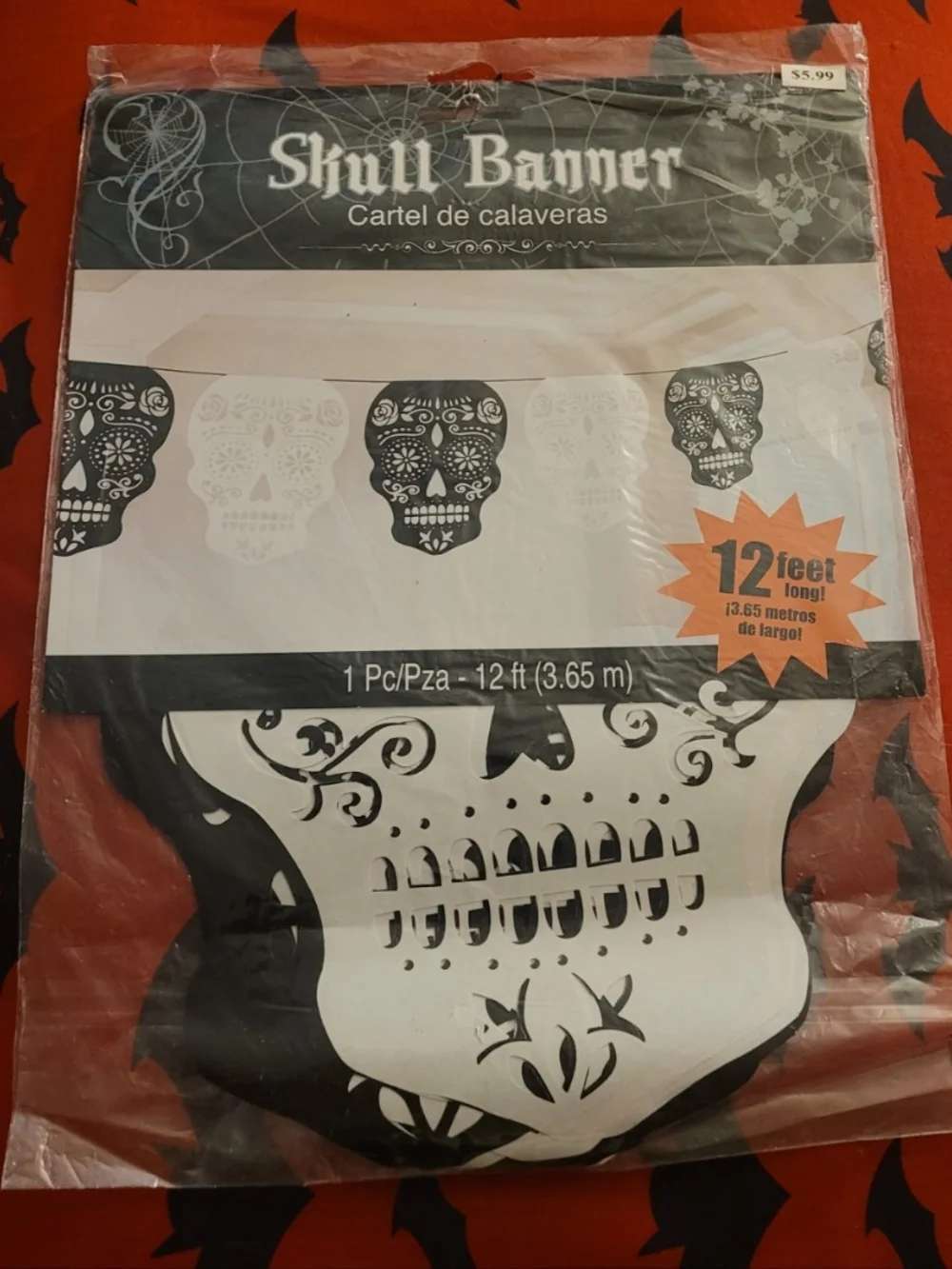 Skull Banner - Black and White Day of the Dead Garland